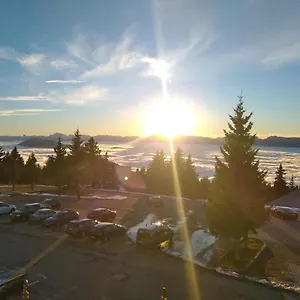 Galerie Roche Beranger  le Doux Chalet  Chamrousse